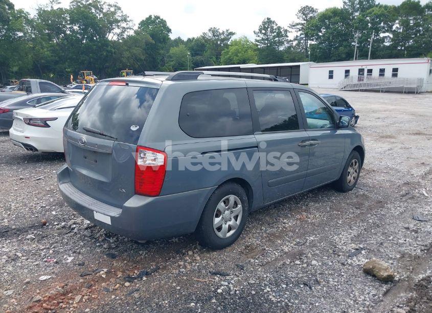 Photo 4 of 2009 Kia Sedona LX (VIN KNDMB233996311708)