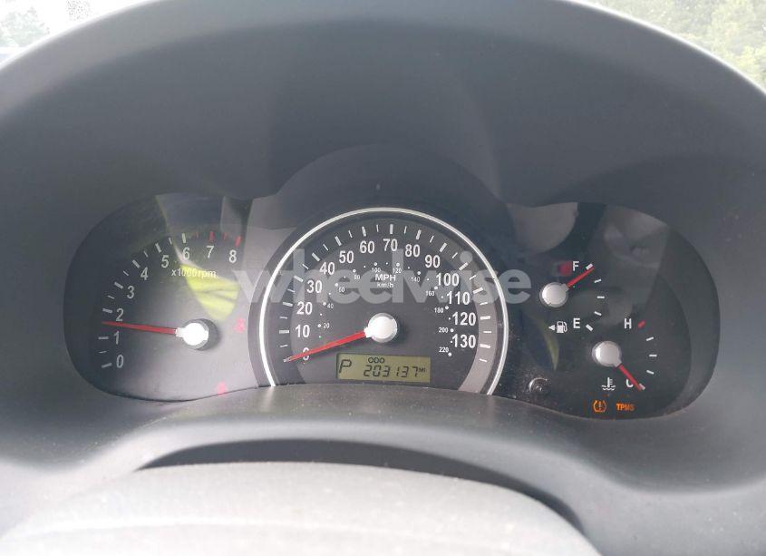 Photo 7 of 2009 Kia Sedona LX (VIN KNDMB233996311708)