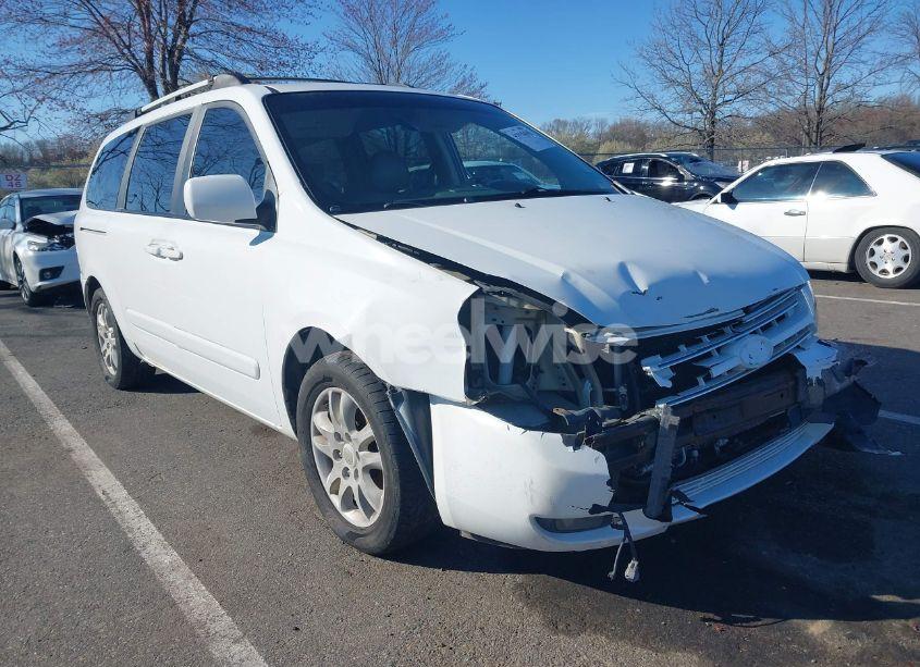 2006 Kia Sedona EX/LX (VIN KNDMB233X66041013) main photo