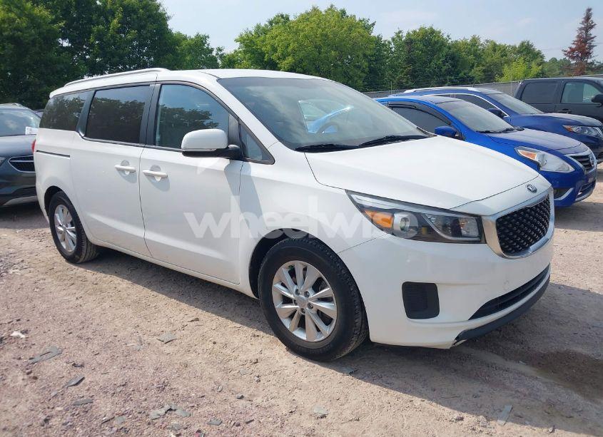2016 Kia Sedona LX (VIN KNDMB5C10G6091310) main photo