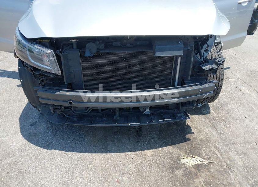 Photo 6 of 2016 Kia Sedona LX (VIN KNDMB5C10G6091923)