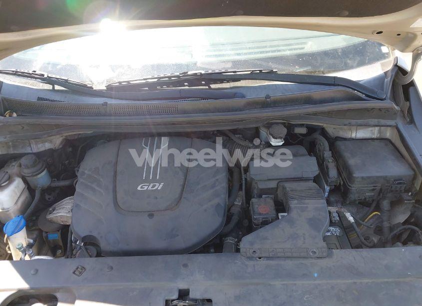 Photo 10 of 2016 Kia Sedona LX (VIN KNDMB5C10G6099259)