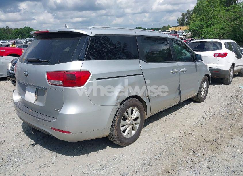Photo 4 of 2016 Kia Sedona LX (VIN KNDMB5C10G6192380)