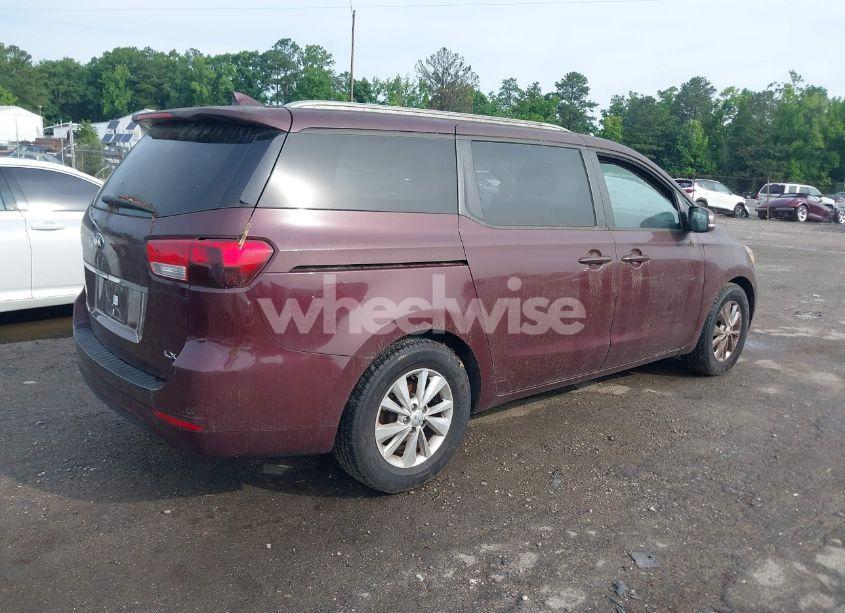 Photo 4 of 2015 Kia Sedona LX (VIN KNDMB5C11F6019112)