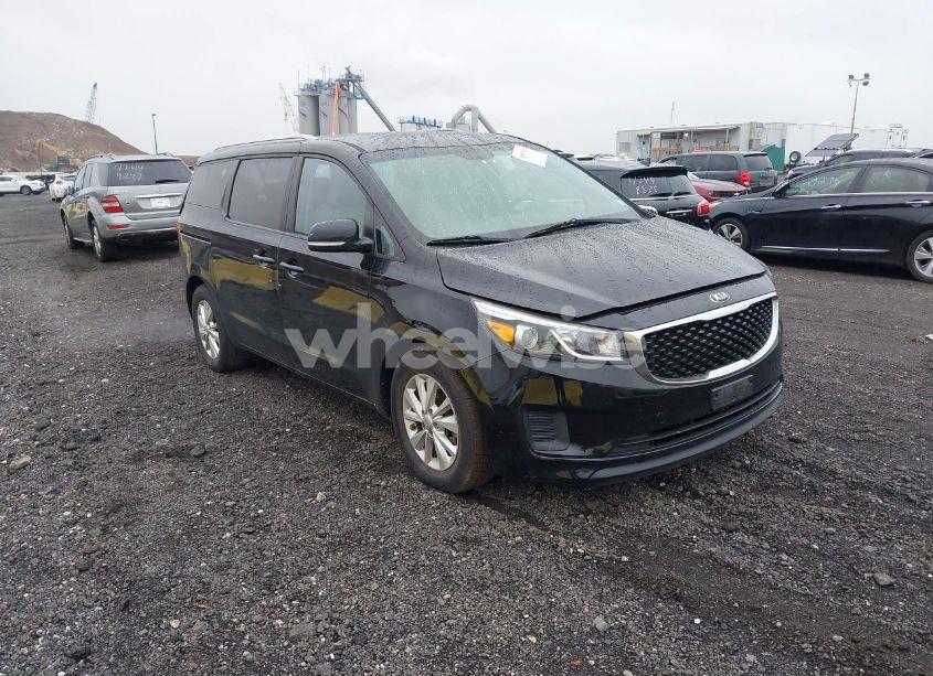 2016 Kia Sedona LX (VIN KNDMB5C11G6198382) main photo