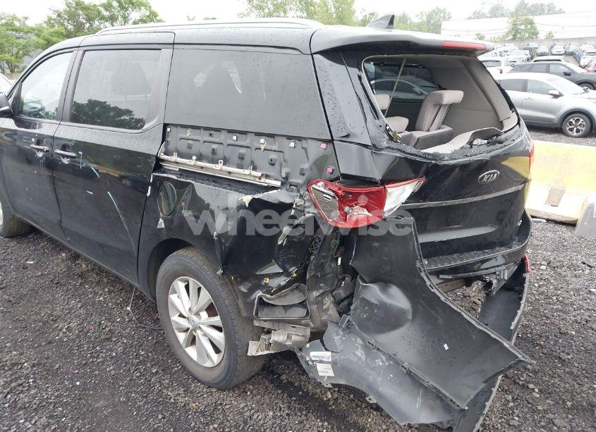 Photo 12 of 2016 Kia Sedona LX (VIN KNDMB5C11G6198382)