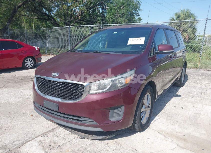 Photo 2 of 2016 Kia Sedona LX (VIN KNDMB5C12G6084696)