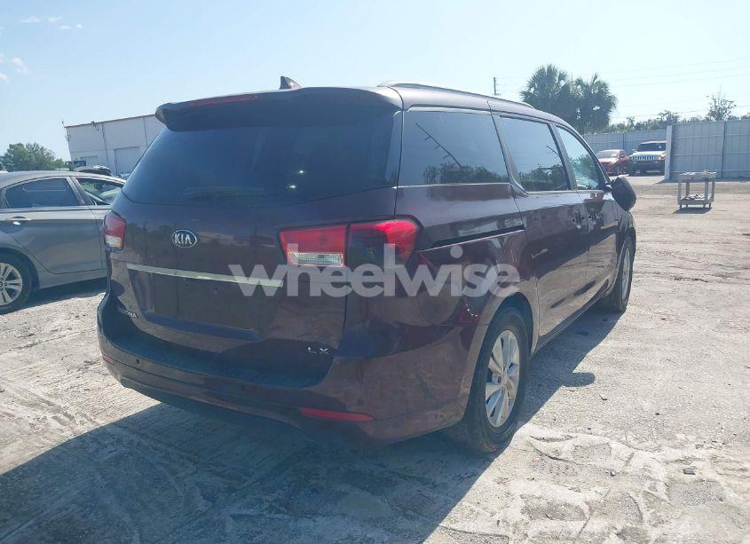 Photo 4 of 2016 Kia Sedona LX (VIN KNDMB5C12G6084696)