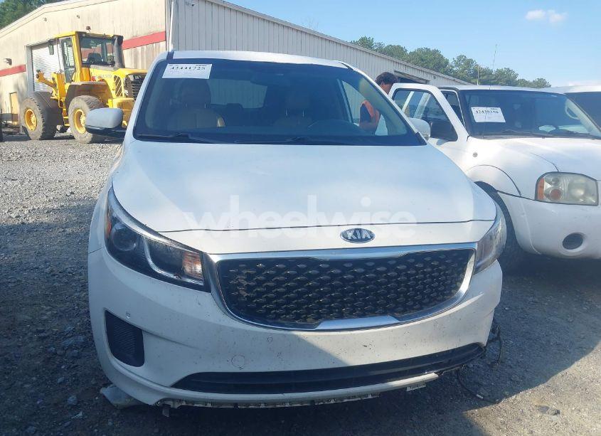 Photo 12 of 2017 Kia Sedona LX (VIN KNDMB5C12H6331698)