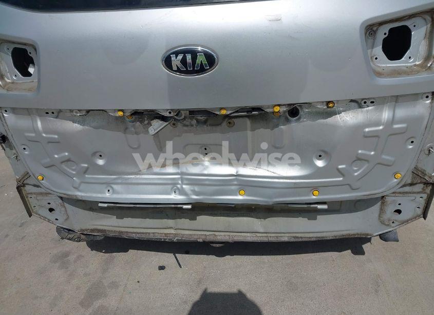 Photo 12 of 2015 Kia Sedona LX (VIN KNDMB5C13F6062611)