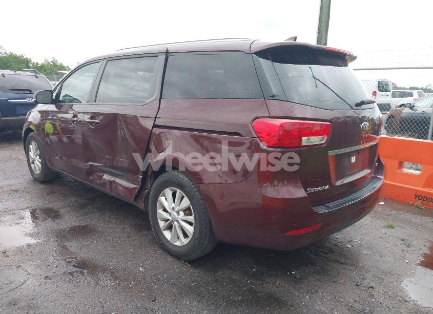 Photo 3 of 2016 Kia Sedona LX (VIN KNDMB5C13G6182278)
