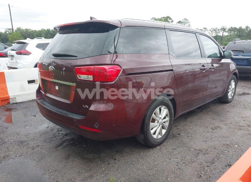 Photo 4 of 2016 Kia Sedona LX (VIN KNDMB5C13G6182278)