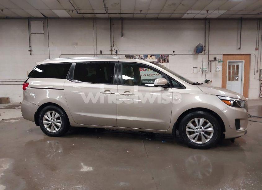 Photo 13 of 2016 Kia Sedona LX (VIN KNDMB5C13G6199954)