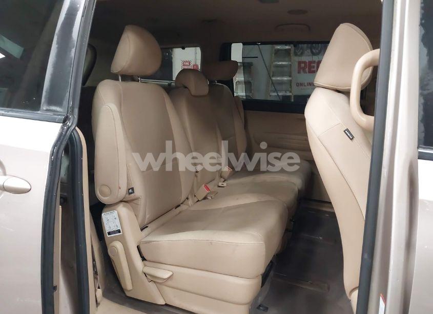 Photo 8 of 2016 Kia Sedona LX (VIN KNDMB5C13G6199954)