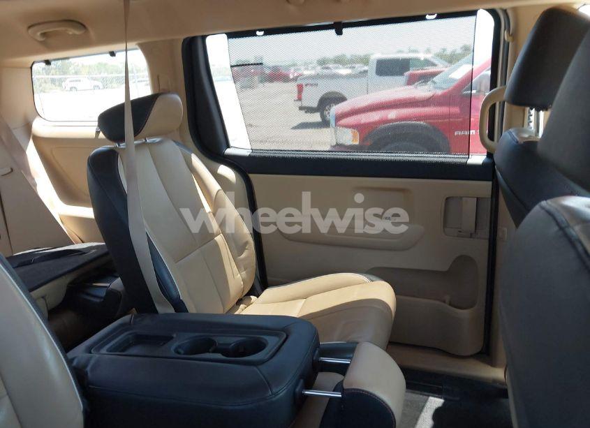 Photo 8 of 2017 Kia Sedona LX (VIN KNDMB5C13H6249379)