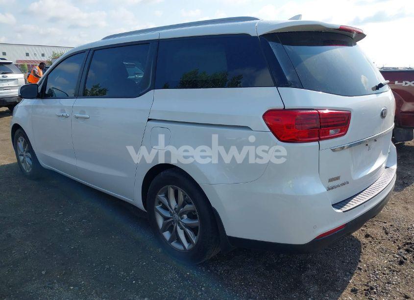 Photo 3 of 2020 Kia Sedona EX (VIN KNDMB5C13L6581041)
