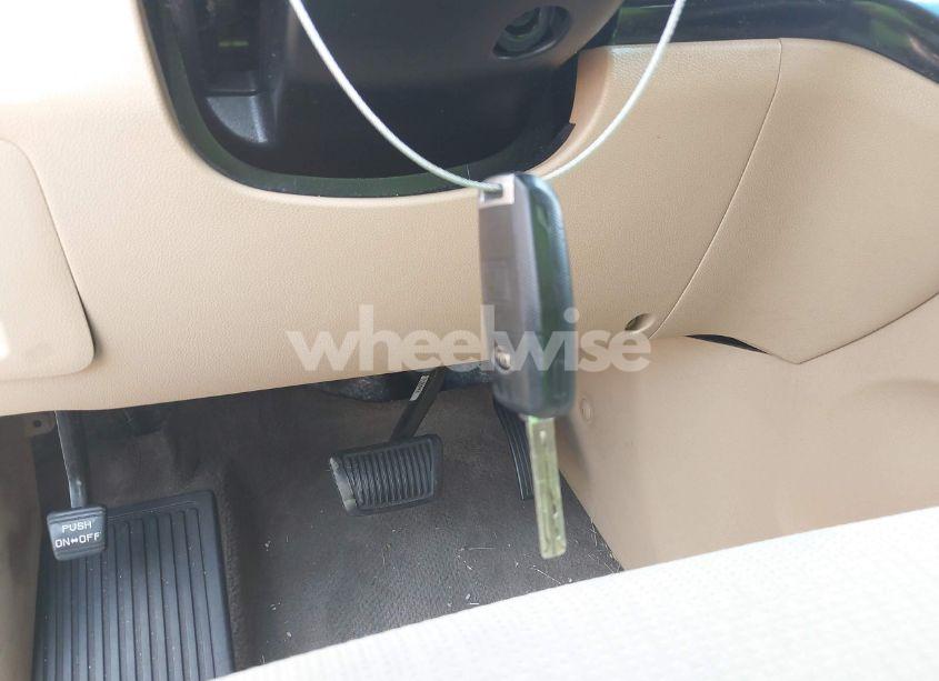 Photo 11 of 2016 Kia Sedona LX (VIN KNDMB5C14G6082917)