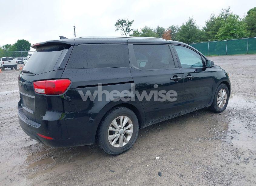 Photo 4 of 2016 Kia Sedona LX (VIN KNDMB5C14G6085932)