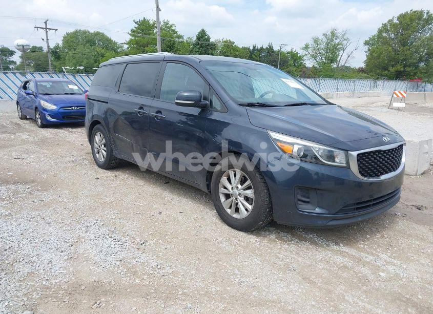2016 Kia Sedona LX (VIN KNDMB5C14G6191247) main photo