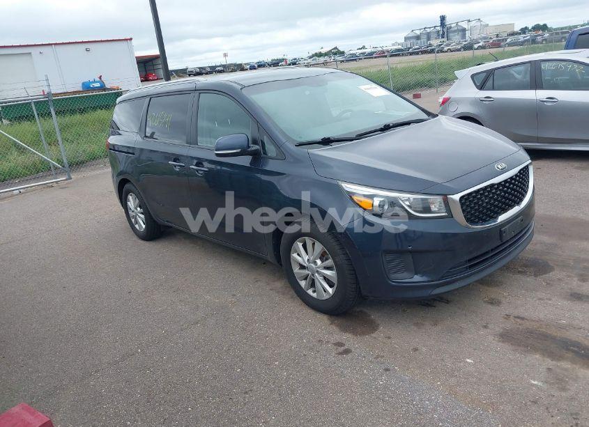 2017 Kia Sedona LX (VIN KNDMB5C15H6247892) main photo