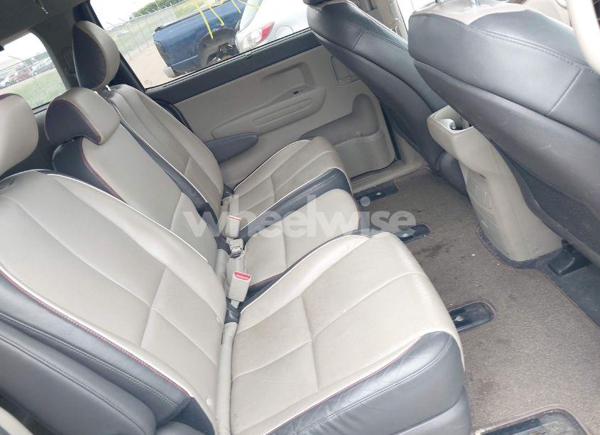 Photo 8 of 2017 Kia Sedona LX (VIN KNDMB5C15H6247892)