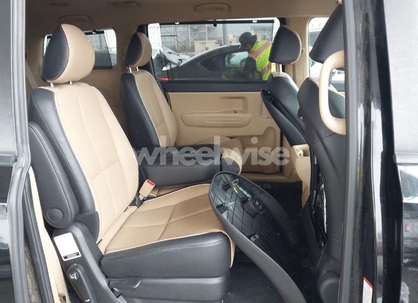 Photo 8 of 2019 Kia Sedona EX (VIN KNDMB5C15K6514939)