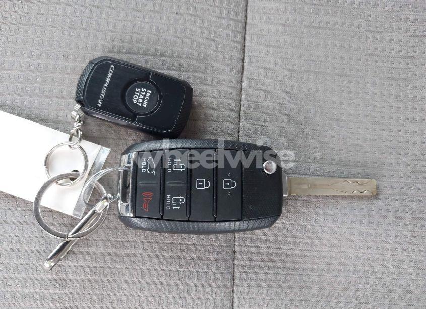 Photo 11 of 2020 Kia Sedona LX (VIN KNDMB5C15L6626061)