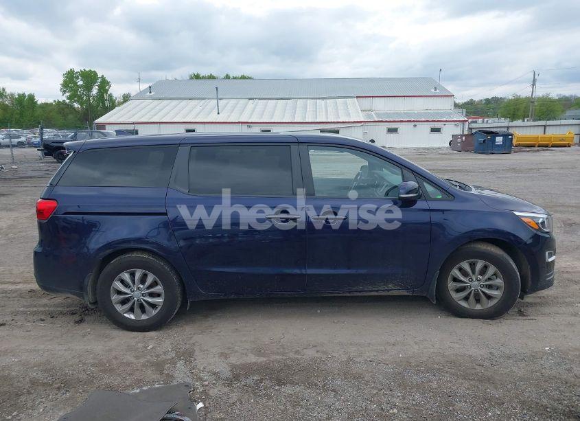 Photo 13 of 2020 Kia Sedona LX (VIN KNDMB5C15L6626061)
