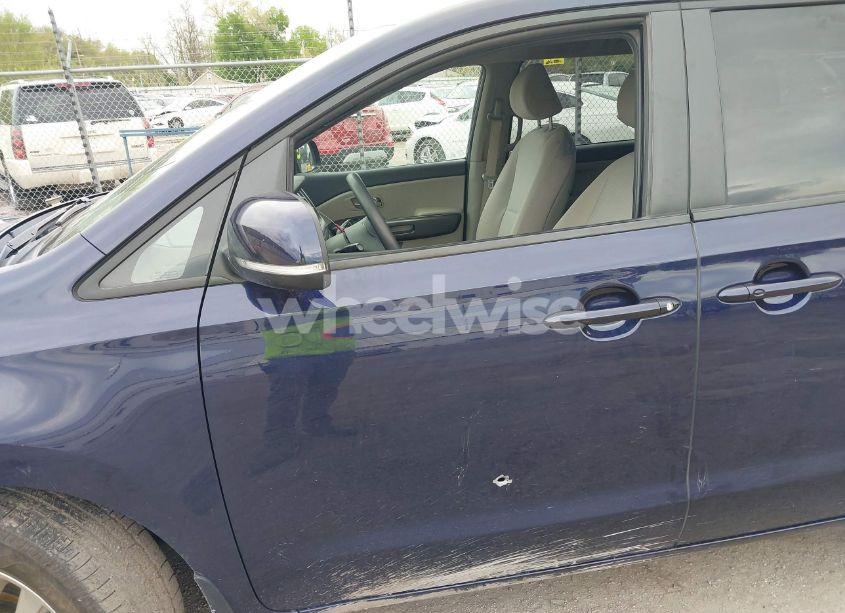 Photo 17 of 2020 Kia Sedona LX (VIN KNDMB5C15L6626061)