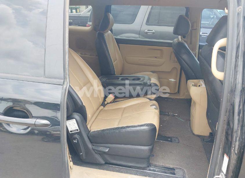 Photo 8 of 2016 Kia Sedona LX (VIN KNDMB5C16G6209246)