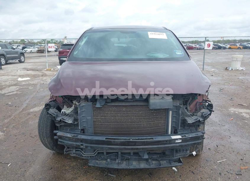 Photo 13 of 2017 Kia Sedona LX (VIN KNDMB5C16H6237873)