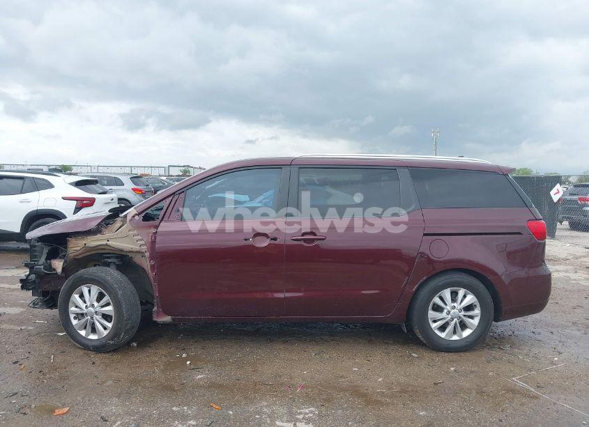 Photo 15 of 2017 Kia Sedona LX (VIN KNDMB5C16H6237873)
