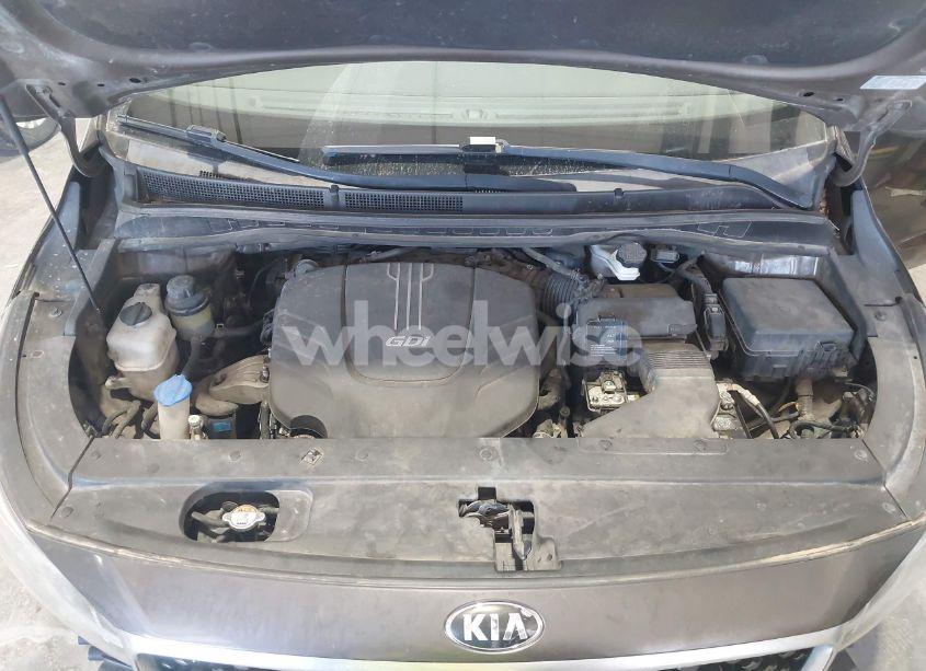 Photo 10 of 2016 Kia Sedona LX (VIN KNDMB5C17G6084760)