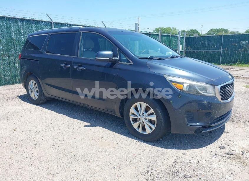 2016 Kia Sedona LX (VIN KNDMB5C17G6114310) main photo