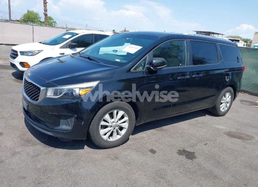 Photo 12 of 2015 Kia Sedona LX (VIN KNDMB5C18F6033864)