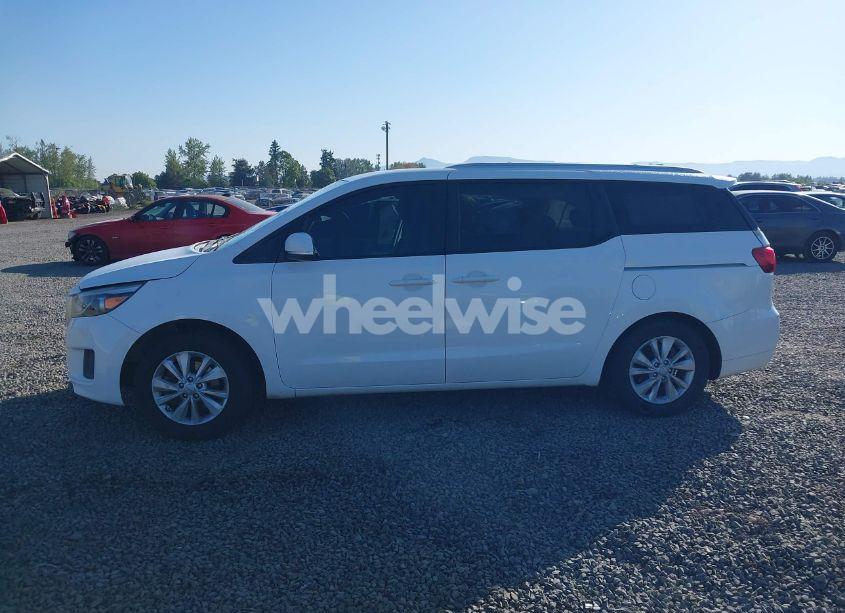 Photo 14 of 2016 Kia Sedona LX (VIN KNDMB5C18G6090003)