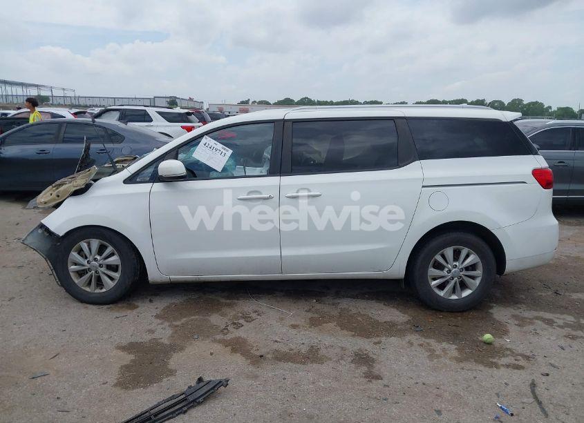 Photo 14 of 2016 Kia Sedona LX (VIN KNDMB5C18G6148630)
