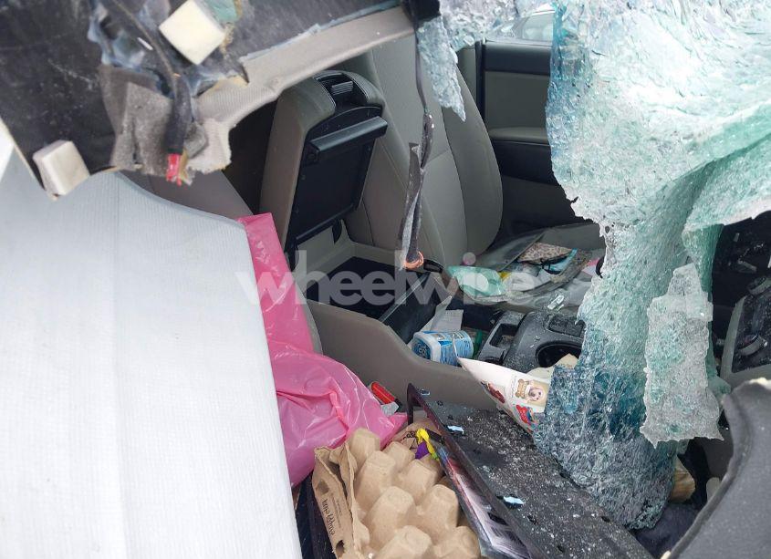 Photo 5 of 2016 Kia Sedona LX (VIN KNDMB5C18G6148630)