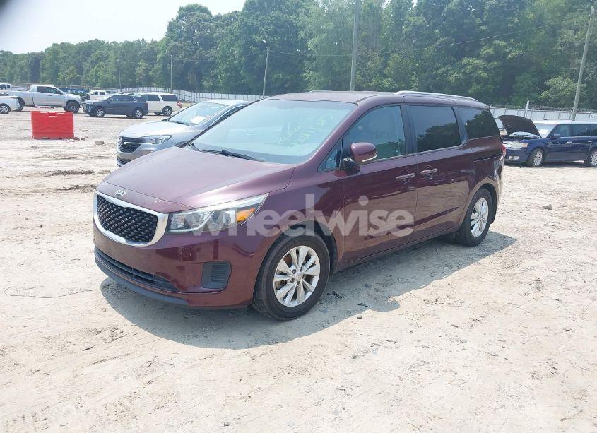 Photo 2 of 2016 Kia Sedona LX (VIN KNDMB5C18G6159773)
