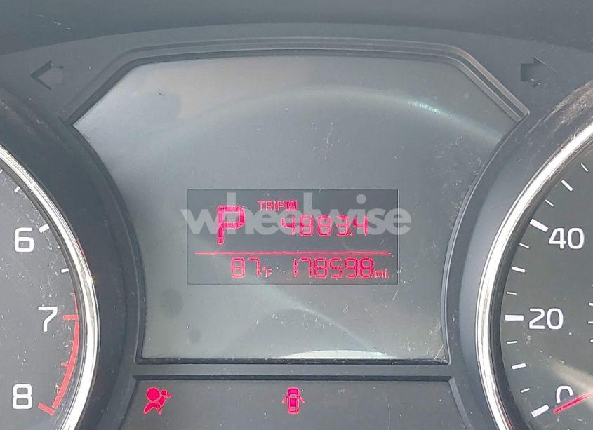 Photo 7 of 2016 Kia Sedona LX (VIN KNDMB5C18G6159773)