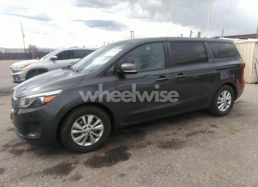Photo 14 of 2017 Kia Sedona LX (VIN KNDMB5C18H6218659)