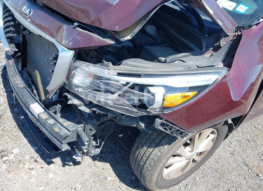 Photo 6 of 2018 Kia Sedona LX (VIN KNDMB5C18J6378627)