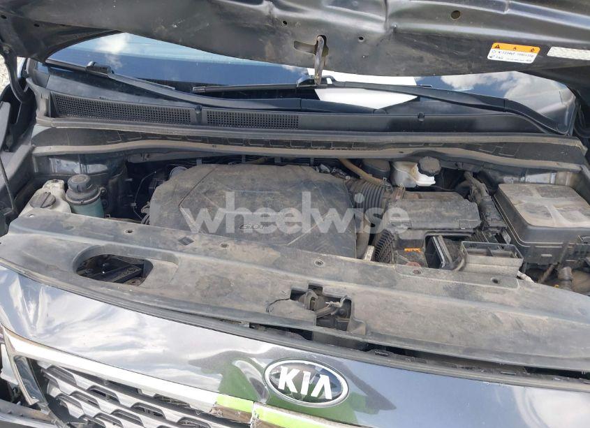 Photo 10 of 2021 Kia Sedona LX (VIN KNDMB5C19M6668315)