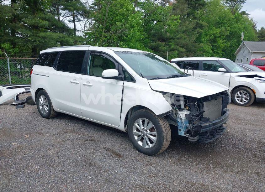 2016 Kia Sedona LX (VIN KNDMB5C1XG6164456) main photo