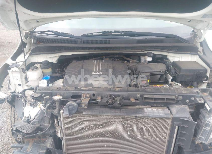 Photo 10 of 2016 Kia Sedona LX (VIN KNDMB5C1XG6164456)