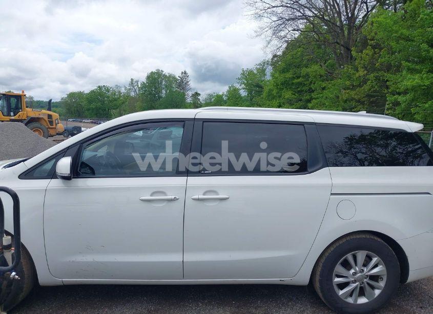 Photo 15 of 2016 Kia Sedona LX (VIN KNDMB5C1XG6164456)