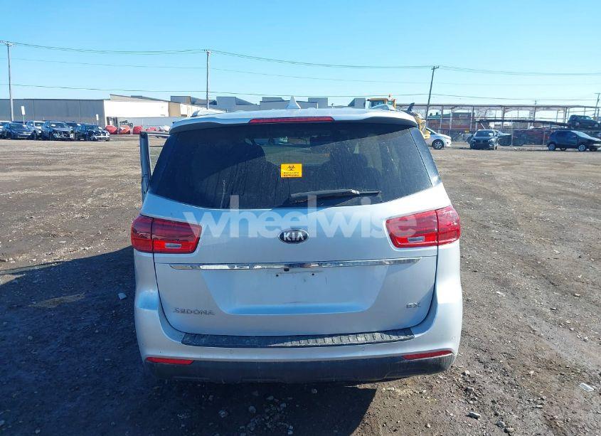 Photo 16 of 2020 Kia Sedona EX (VIN KNDMB5C1XL6613984)