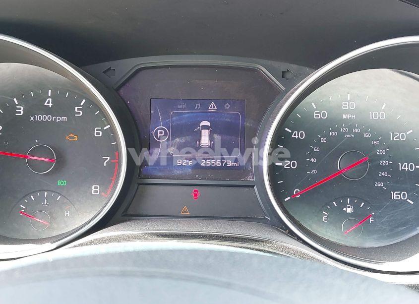 Photo 15 of 2015 Kia Sedona EX (VIN KNDMC5C10F6024508)