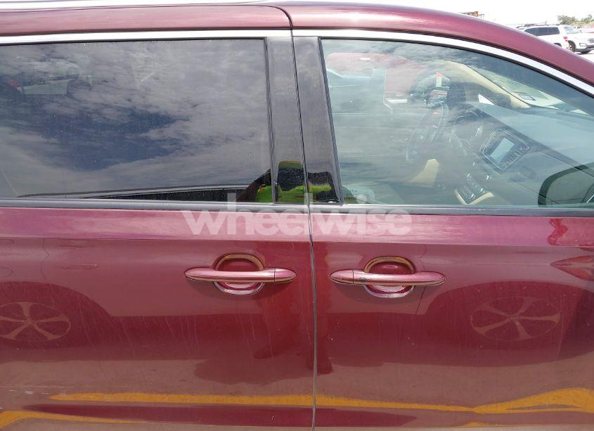 Photo 14 of 2016 Kia Sedona SX (VIN KNDMC5C10G6161580)