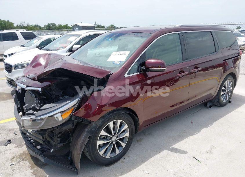 Photo 2 of 2016 Kia Sedona SX (VIN KNDMC5C10G6161580)